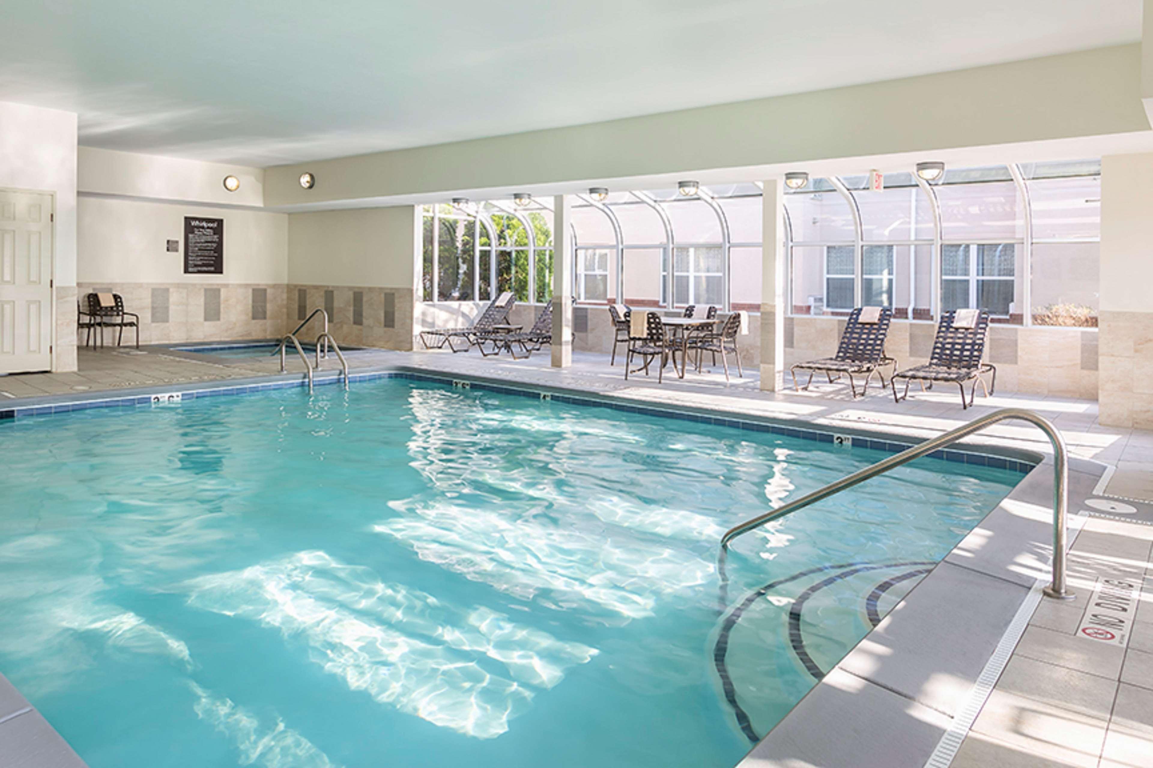 Homewood Suites Grand Rapids Exterior foto