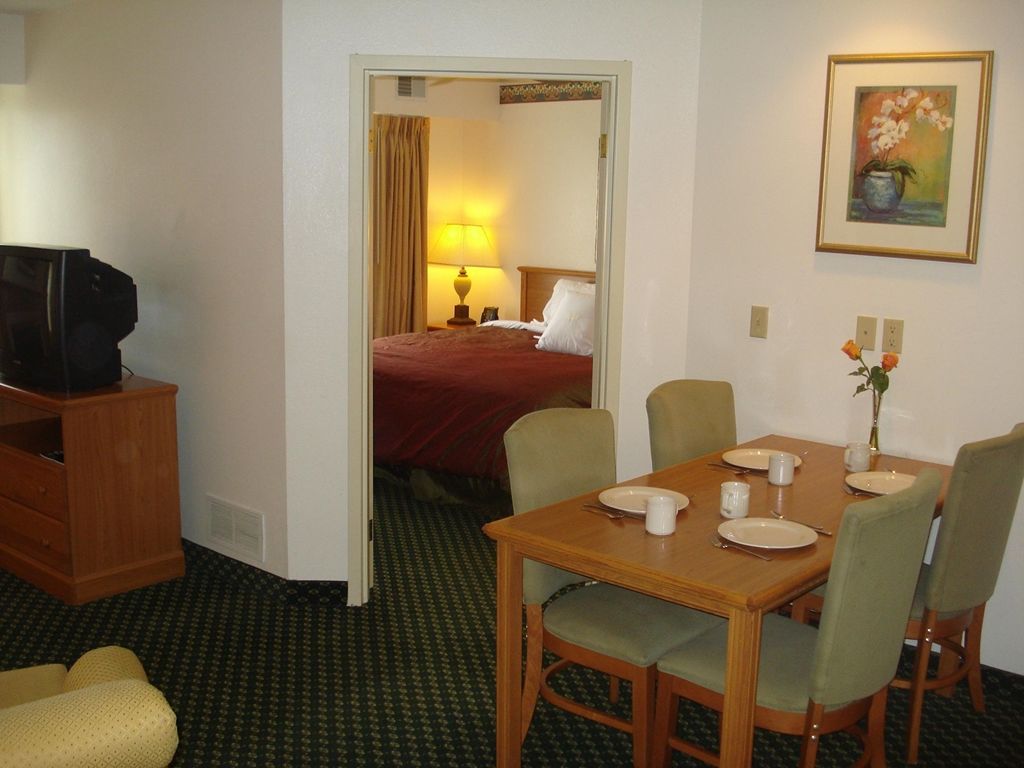 Homewood Suites Grand Rapids Zimmer foto